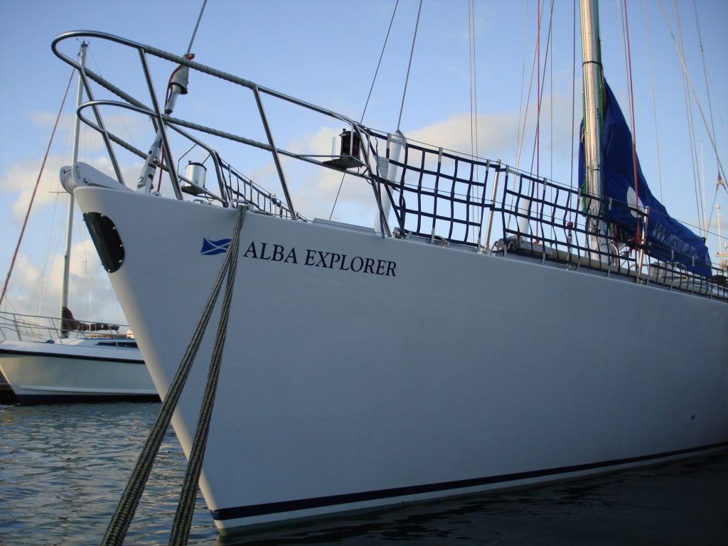 Angular photo of Alba Explorer in a berth